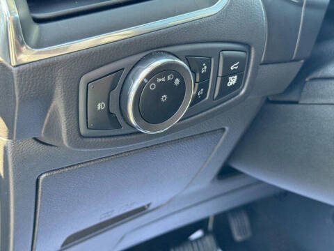 2023 Ford Edge Titanium