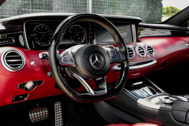 2016 Mercedes-Benz S-Class AMG S 63