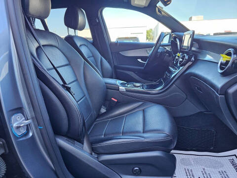 2017 Mercedes-Benz GLC GLC 300 4MATIC