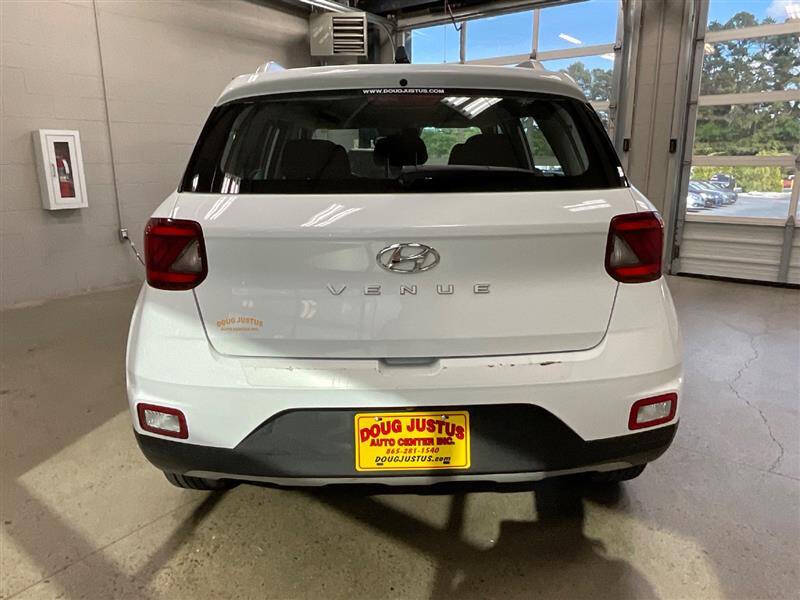 2021 Hyundai Venue SEL