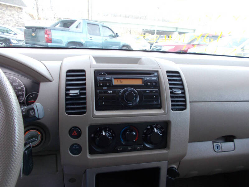 2011 Nissan Pathfinder S