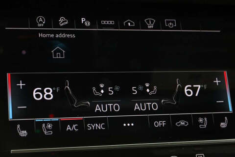 2024 Audi SQ8 4.0T quattro Premium Plus