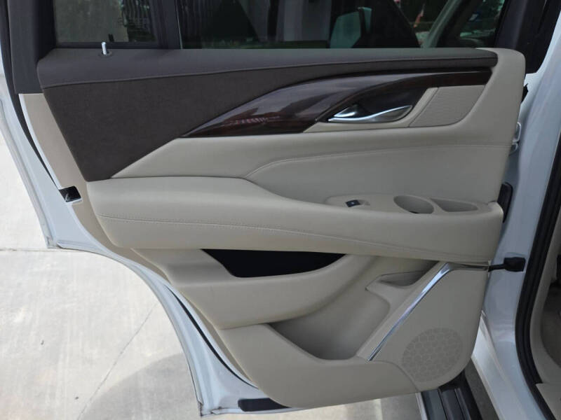 2017 Cadillac Escalade Premium Luxury