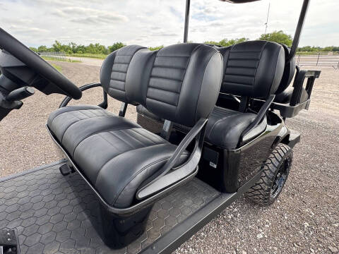 2026 E-Z-GO Express 6 EFI Gas Summit X Lif