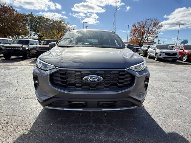 2026 Ford Escape Hybrid ST-Line Select