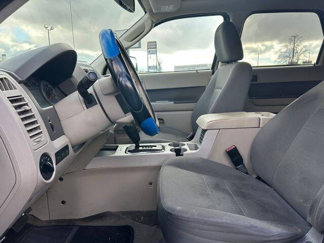 2009 Ford Escape XLT