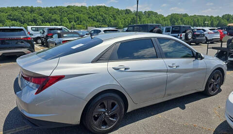 2022 Hyundai Elantra