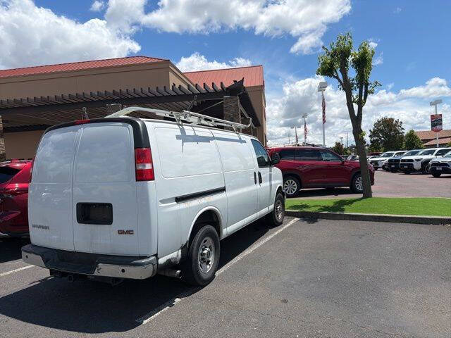 2021 GMC Savana 2500