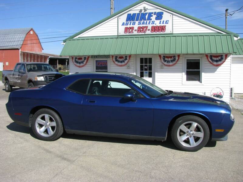 2009 Dodge Challenger for sale at Mikes Auto Sales LLC in Dale IN