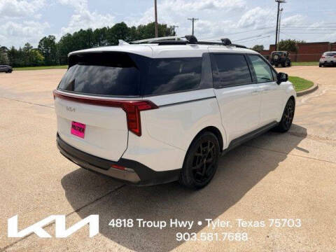 2025 Kia Carnival SX