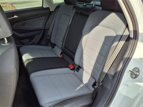 2025 Volkswagen Jetta SE