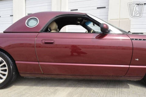 2004 Ford Thunderbird Deluxe