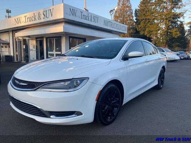 2015 Chrysler 200 Limited