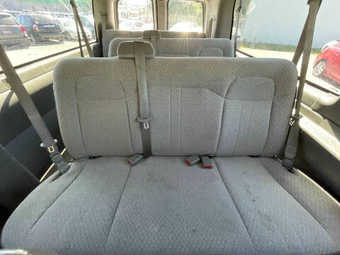 2011 Chevrolet Express LT 3500