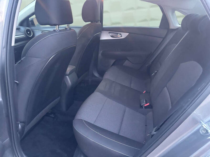 2022 Kia Forte LXS