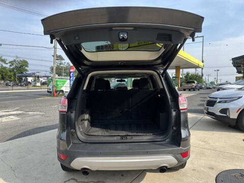 2015 Ford Escape SE