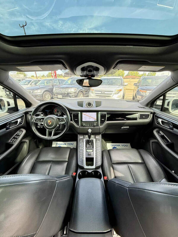2018 Porsche Macan S