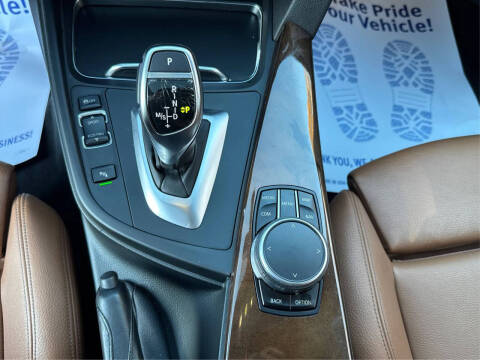 2017 BMW 3 Series 330i xDrive