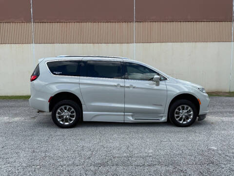 2021 Chrysler Pacifica Touring L
