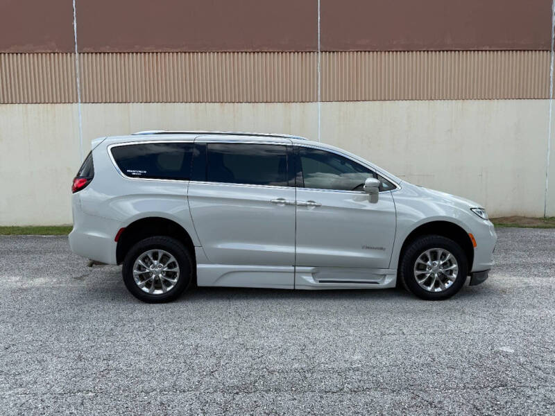2021 Chrysler Pacifica Touring L