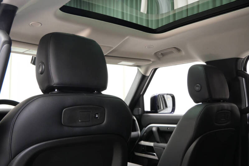 2020 Land Rover Defender 110 First Edition