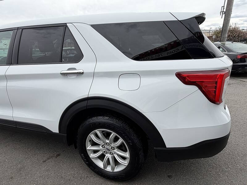 2020 Ford Explorer