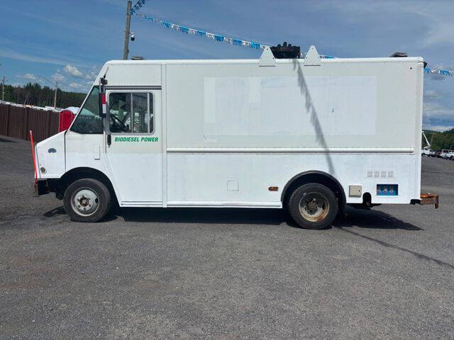 2016 Freightliner MT45 Chassis