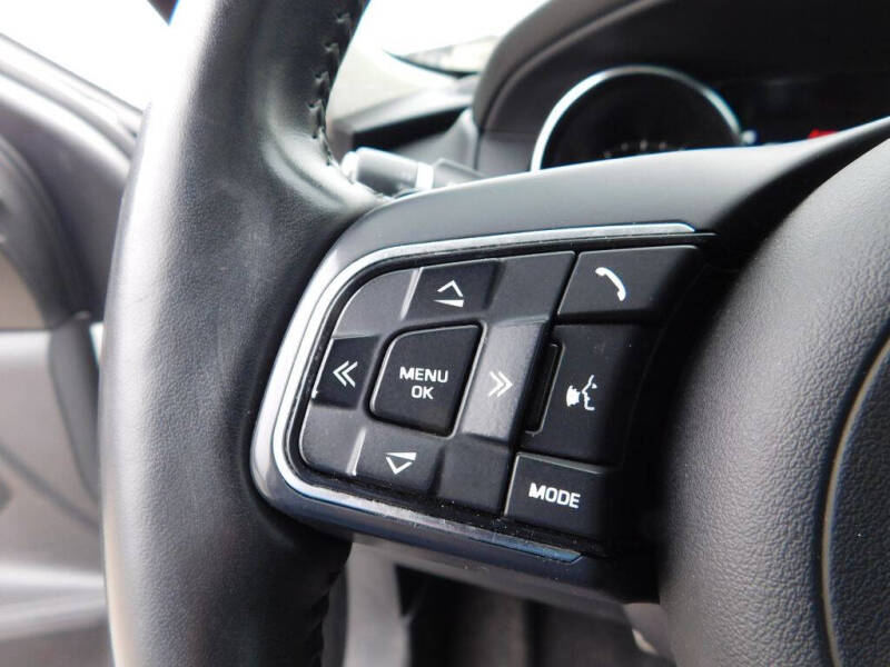 2019 Jaguar F-PACE 25t Premium