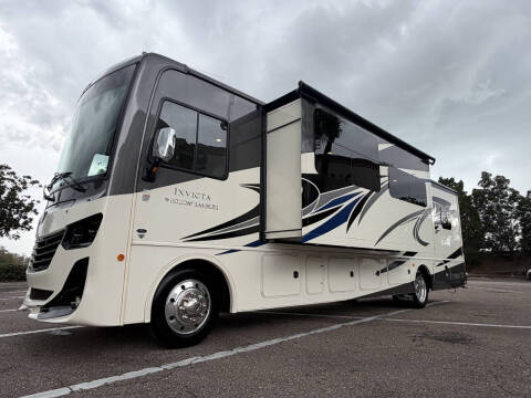 2022 Holiday Rambler Invicta