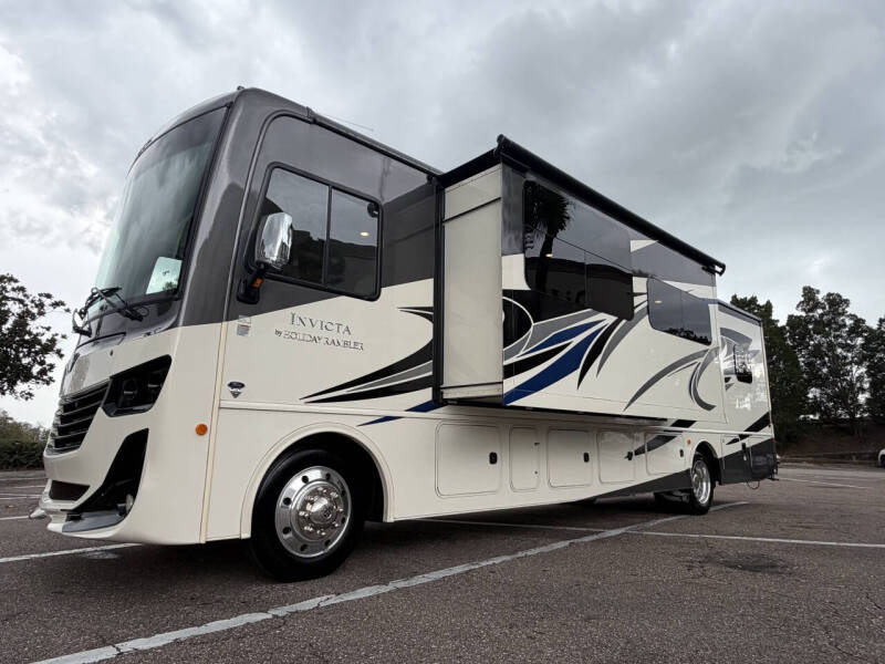 2022 Holiday Rambler Invicta
