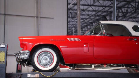 1957 Ford Thunderbird