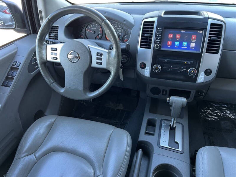 2019 Nissan Frontier SV