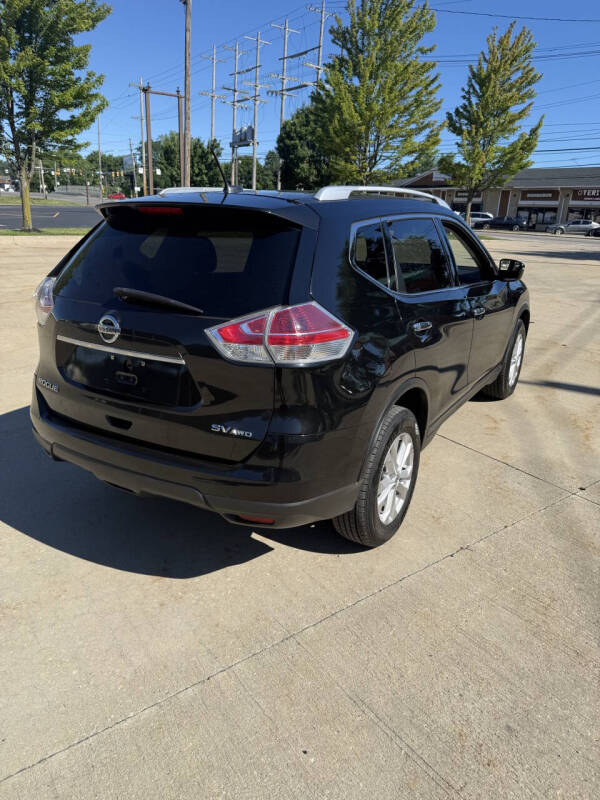 2016 Nissan Rogue SV