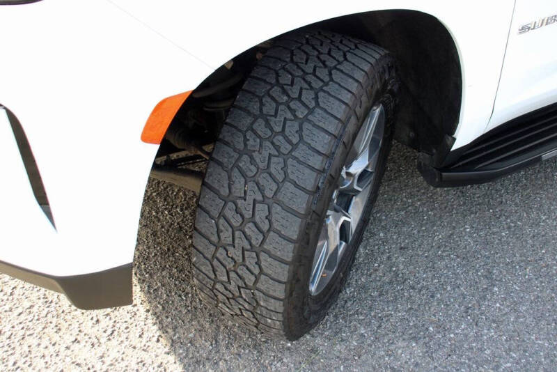 2021 Chevrolet Suburban LT