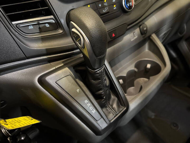 2025 Ford Transit