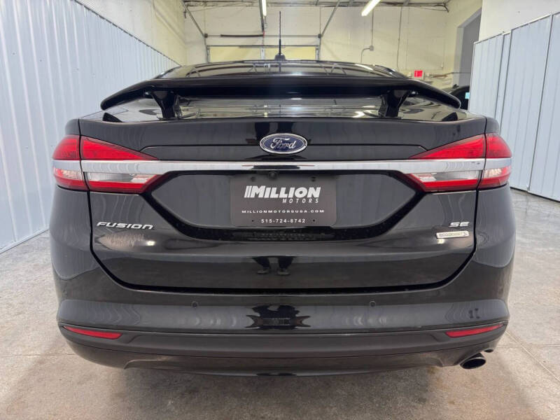 2017 Ford Fusion SE