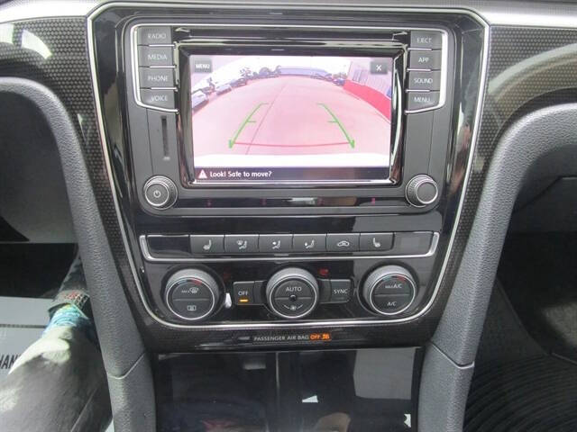 2018 Volkswagen Passat V6 GT