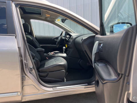 2011 Nissan Rogue SV