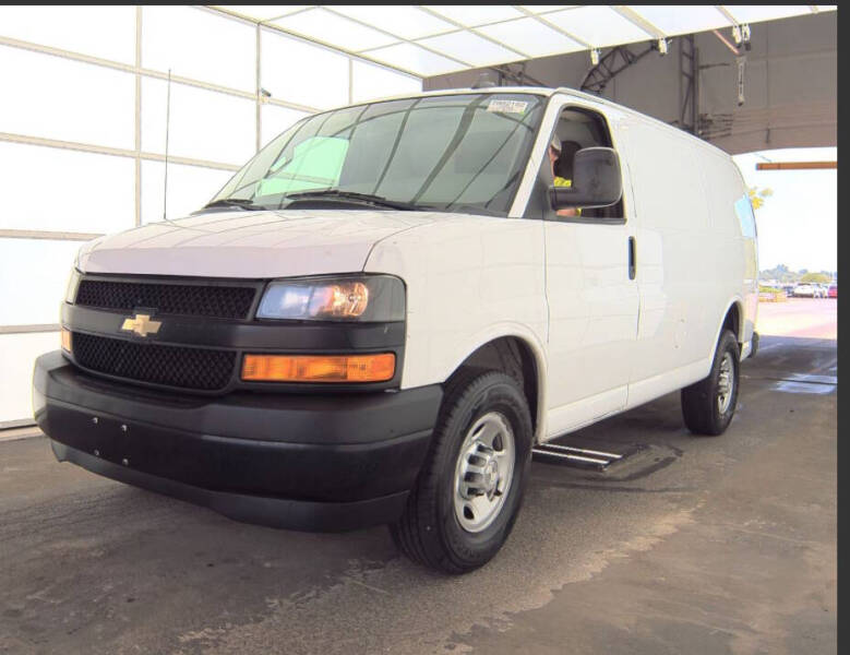 2018 Chevrolet Express Cargo Work Van photo 19