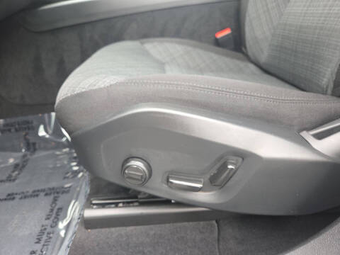 2023 Volvo XC60 B5 Core