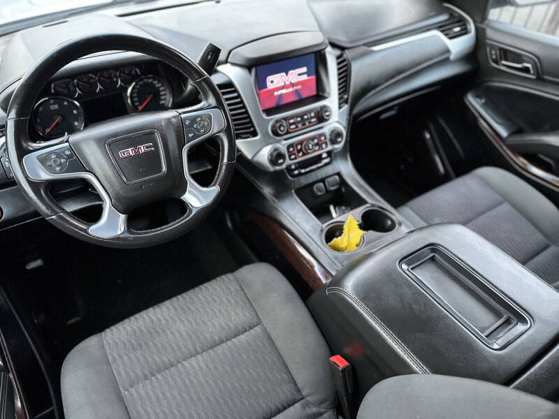 2015 GMC Yukon XL SLE