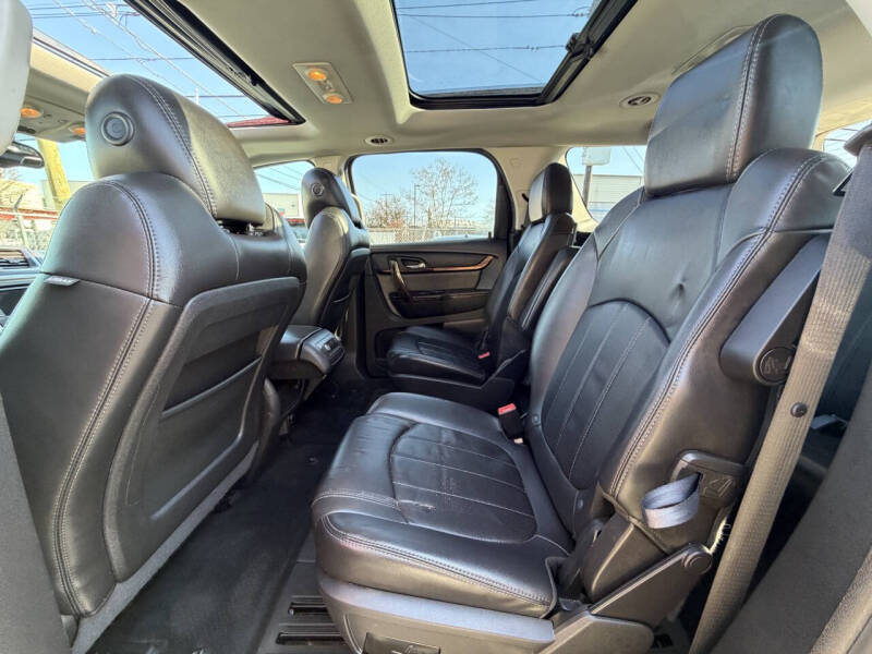2016 GMC Acadia Denali
