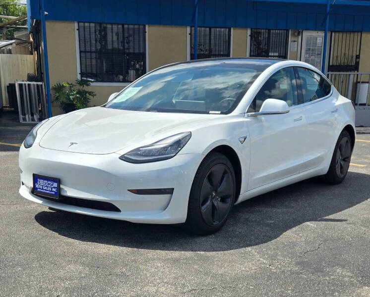 2020 Tesla Model 3 Long Range
