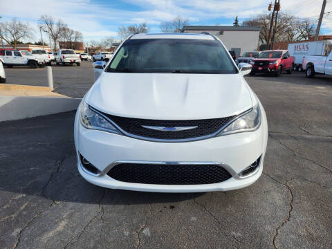 2020 Chrysler Pacifica Limited