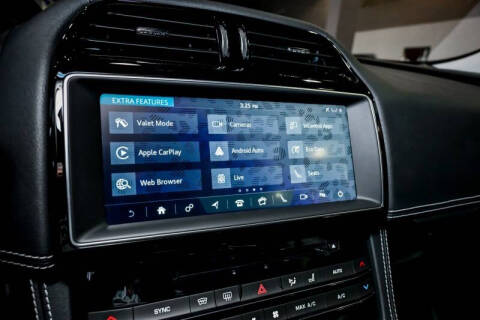 2019 Jaguar F-PACE 25t R-Sport