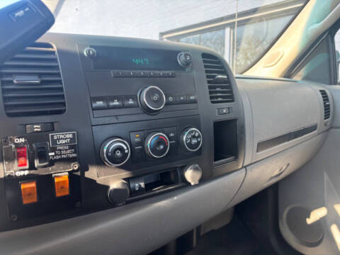 2012 Chevrolet Silverado 2500HD Plow Truck