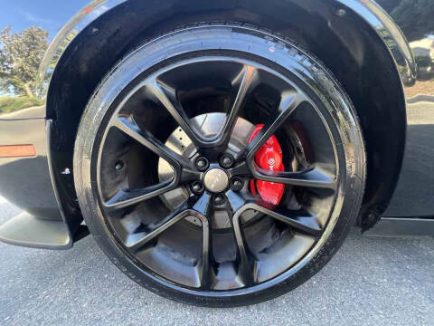 2013 Dodge Challenger SRT8 392