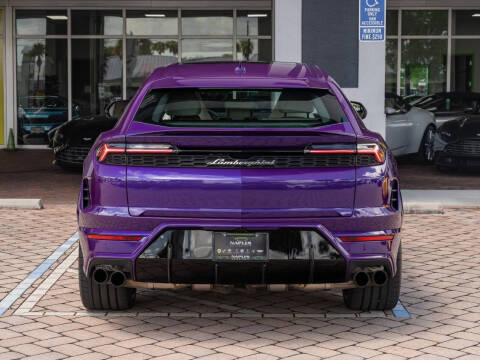 2025 Lamborghini Urus SE