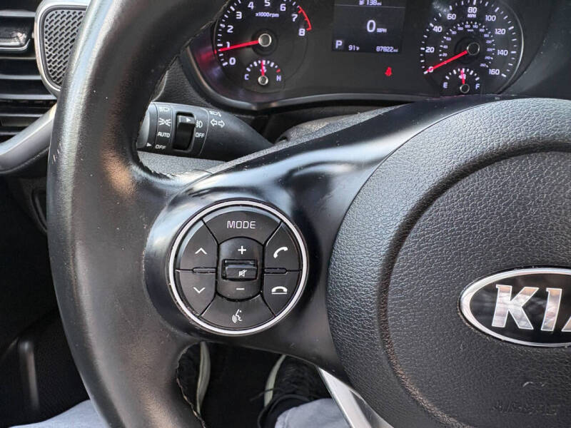 2021 Kia Soul GT-Line