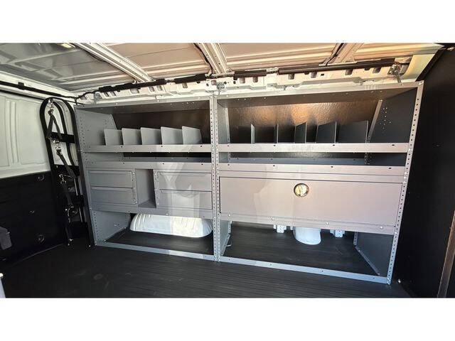 2026 Chevrolet Express 3500